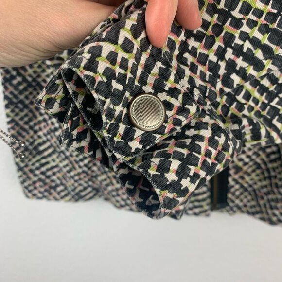 Cabi Cliffside Motto Style Abstract Print Jacket size M - Picture 4 of 10